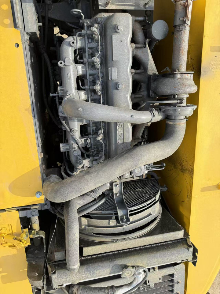 SUMITOMO SH200 - Bager gusjeničar: slika SUMITOMO SH200 - Bager gusjeničar SUMITOMO SH200 - Bager gusjeničar: slika SUMITOMO SH200 - Bager gusjeničar