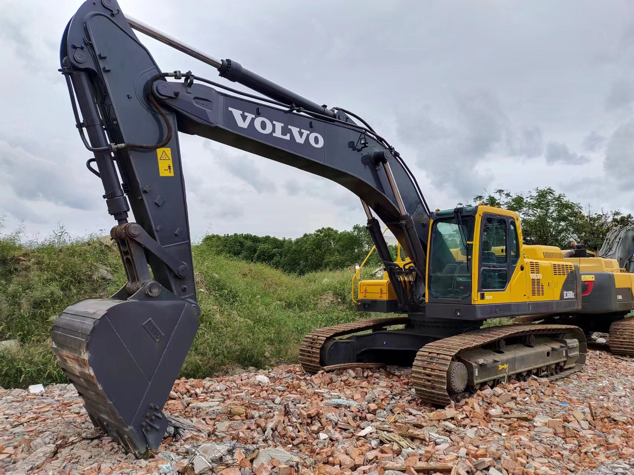 VOLVO EC360 - Bager gusjeničar: slika VOLVO EC360 - Bager gusjeničar VOLVO EC360 - Bager gusjeničar: slika VOLVO EC360 - Bager gusjeničar