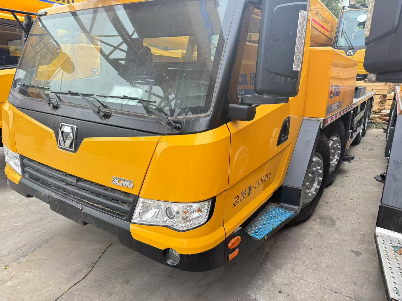 XCMG 70tons crane QY70K QY70 - Autodizalica: slika XCMG 70tons crane QY70K QY70 - Autodizalica XCMG 70tons crane QY70K QY70 - Autodizalica: slika XCMG 70tons crane QY70K QY70 - Autodizalica