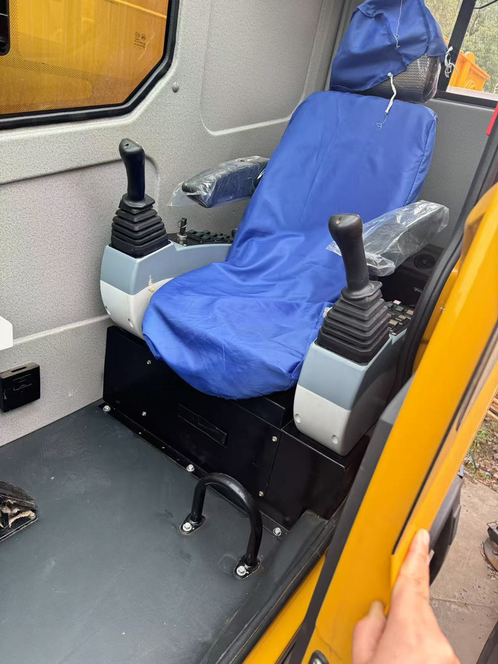 XCMG QY70K - Autodizalica: slika XCMG QY70K - Autodizalica XCMG QY70K - Autodizalica: slika XCMG QY70K - Autodizalica