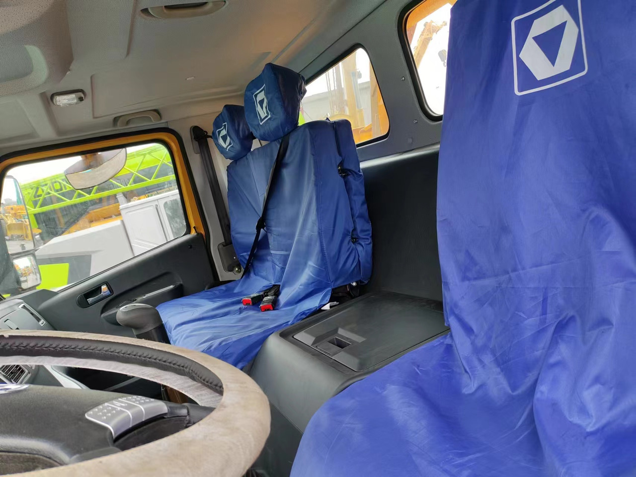 XCMG QY75K - Autodizalica: slika XCMG QY75K - Autodizalica XCMG QY75K - Autodizalica: slika XCMG QY75K - Autodizalica