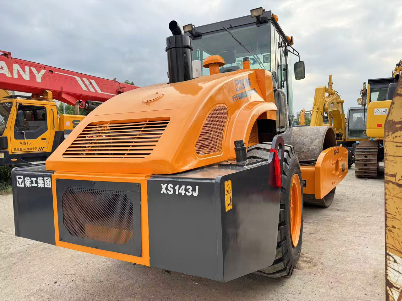 XCMG XS143J - Cestovni valjak: slika XCMG XS143J - Cestovni valjak XCMG XS143J - Cestovni valjak: slika XCMG XS143J - Cestovni valjak