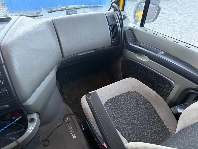 Tegljač DAF XF 105.460 Tractor unit: slika Tegljač DAF XF 105.460 Tractor unit Tegljač DAF XF 105.460 Tractor unit: slika Tegljač DAF XF 105.460 Tractor unit