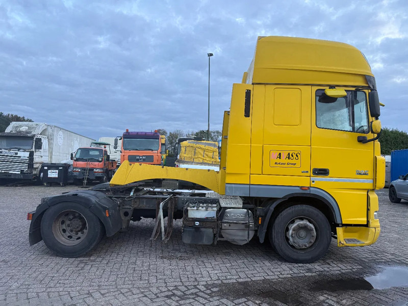 DAF XF 105.460 Tractor unit - Tegljač: slika DAF XF 105.460 Tractor unit - Tegljač DAF XF 105.460 Tractor unit - Tegljač: slika DAF XF 105.460 Tractor unit - Tegljač