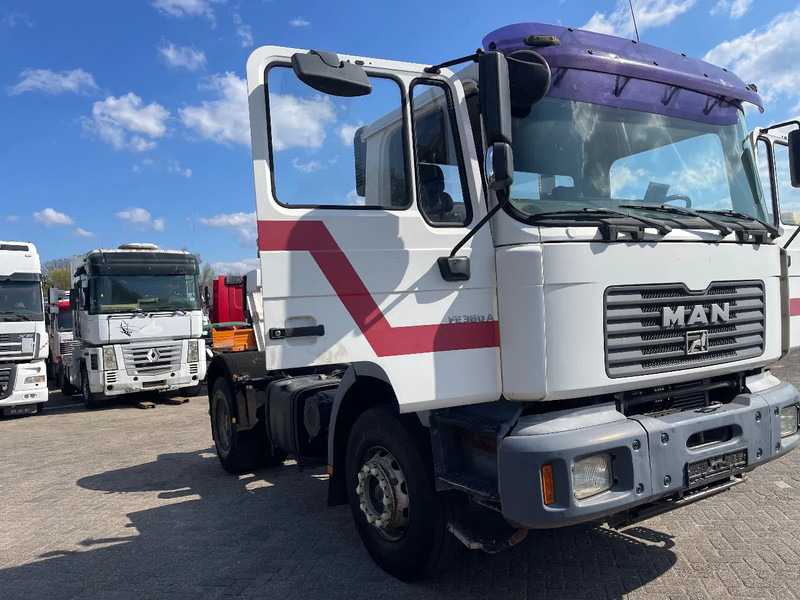 MAN 19 Spring Spring TRACTOR UNIT - Tegljač: slika MAN 19 Spring Spring TRACTOR UNIT - Tegljač MAN 19 Spring Spring TRACTOR UNIT - Tegljač: slika MAN 19 Spring Spring TRACTOR UNIT - Tegljač