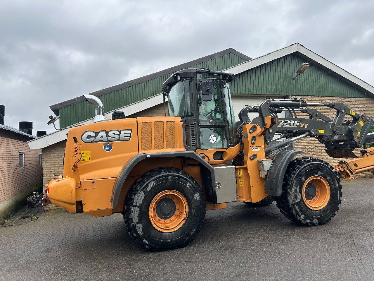 Utovarivač na kotačima Case 721F: slika Utovarivač na kotačima Case 721F Utovarivač na kotačima Case 721F: slika Utovarivač na kotačima Case 721F