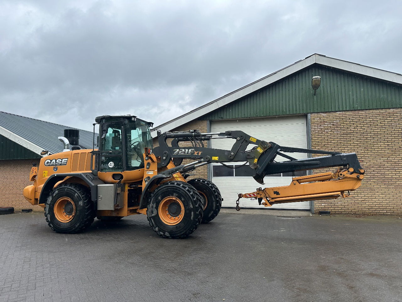 Utovarivač na kotačima Case 721F: slika Utovarivač na kotačima Case 721F Utovarivač na kotačima Case 721F: slika Utovarivač na kotačima Case 721F