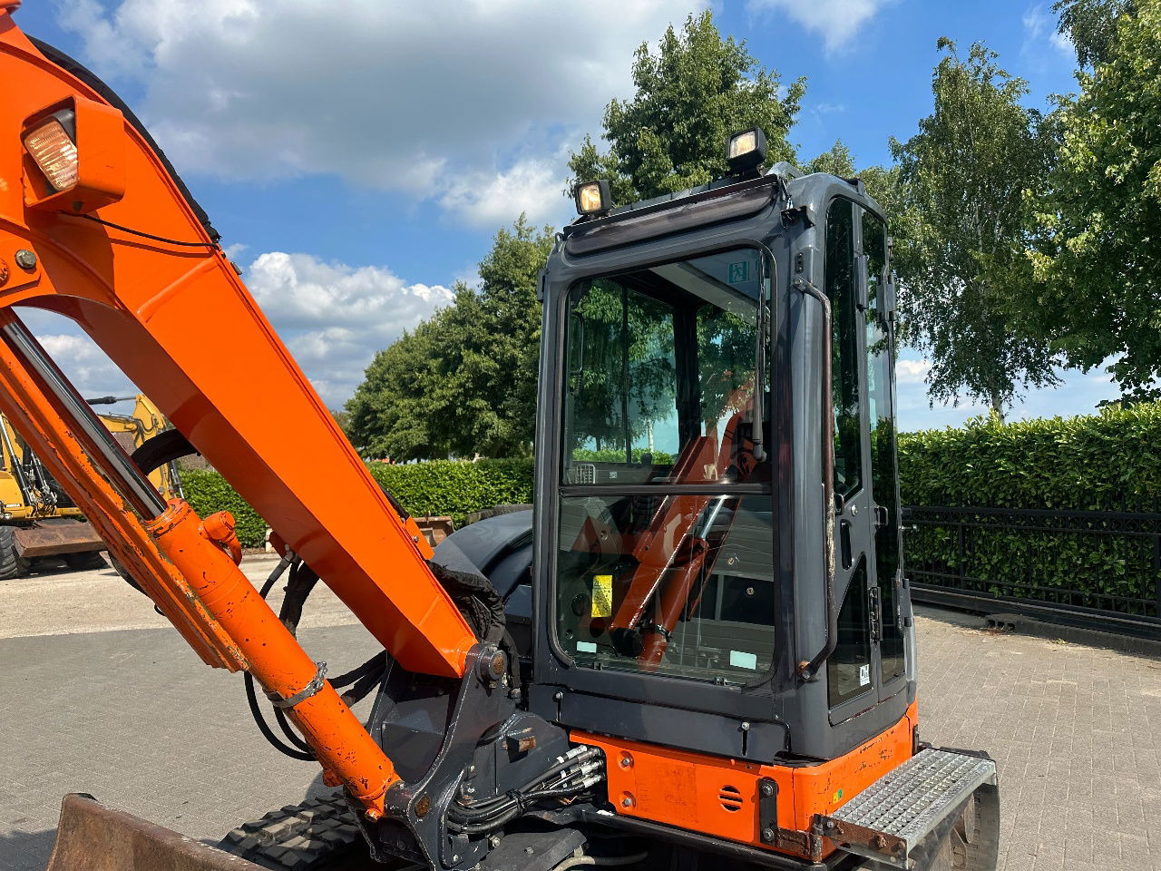 Mini bager Hitachi ZX50U-2 CLR: slika Mini bager Hitachi ZX50U-2 CLR