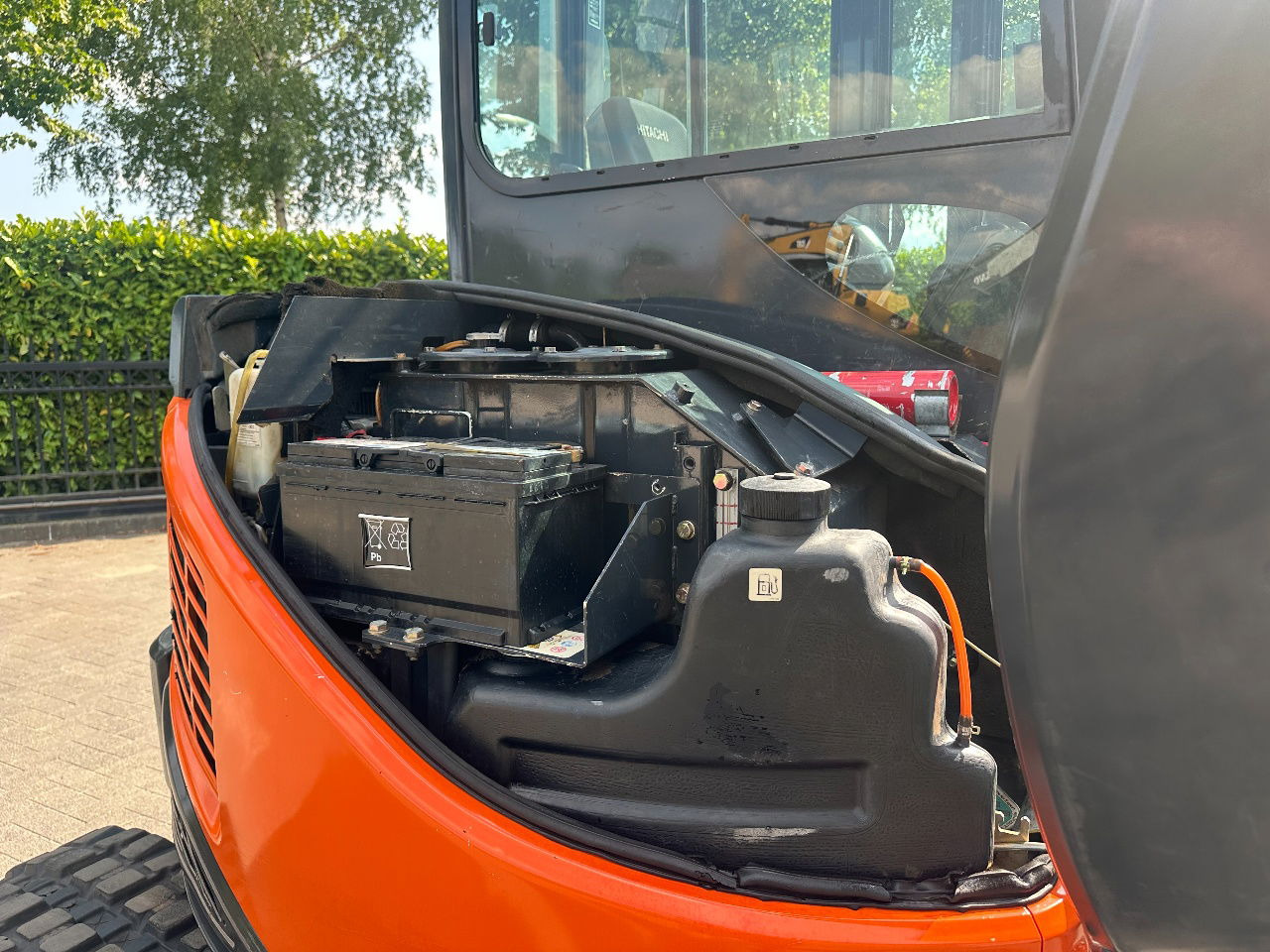 Mini bager Hitachi ZX50U-2 CLR: slika Mini bager Hitachi ZX50U-2 CLR