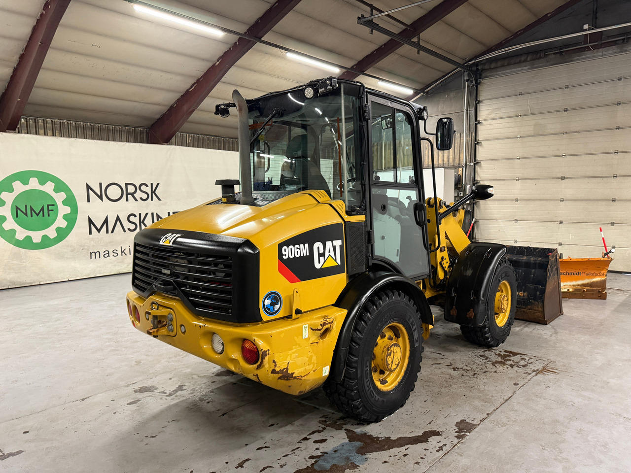 Cat 906M High Flow, 40 km/t med skuff og plog # TIL LEIE# - Utovarivač na kotačima: slika Cat 906M High Flow, 40 km/t med skuff og plog # TIL LEIE# - Utovarivač na kotačima Cat 906M High Flow, 40 km/t med skuff og plog # TIL LEIE# - Utovarivač na kotačima: slika Cat 906M High Flow, 40 km/t med skuff og plog # TIL LEIE# - Utovarivač na kotačima