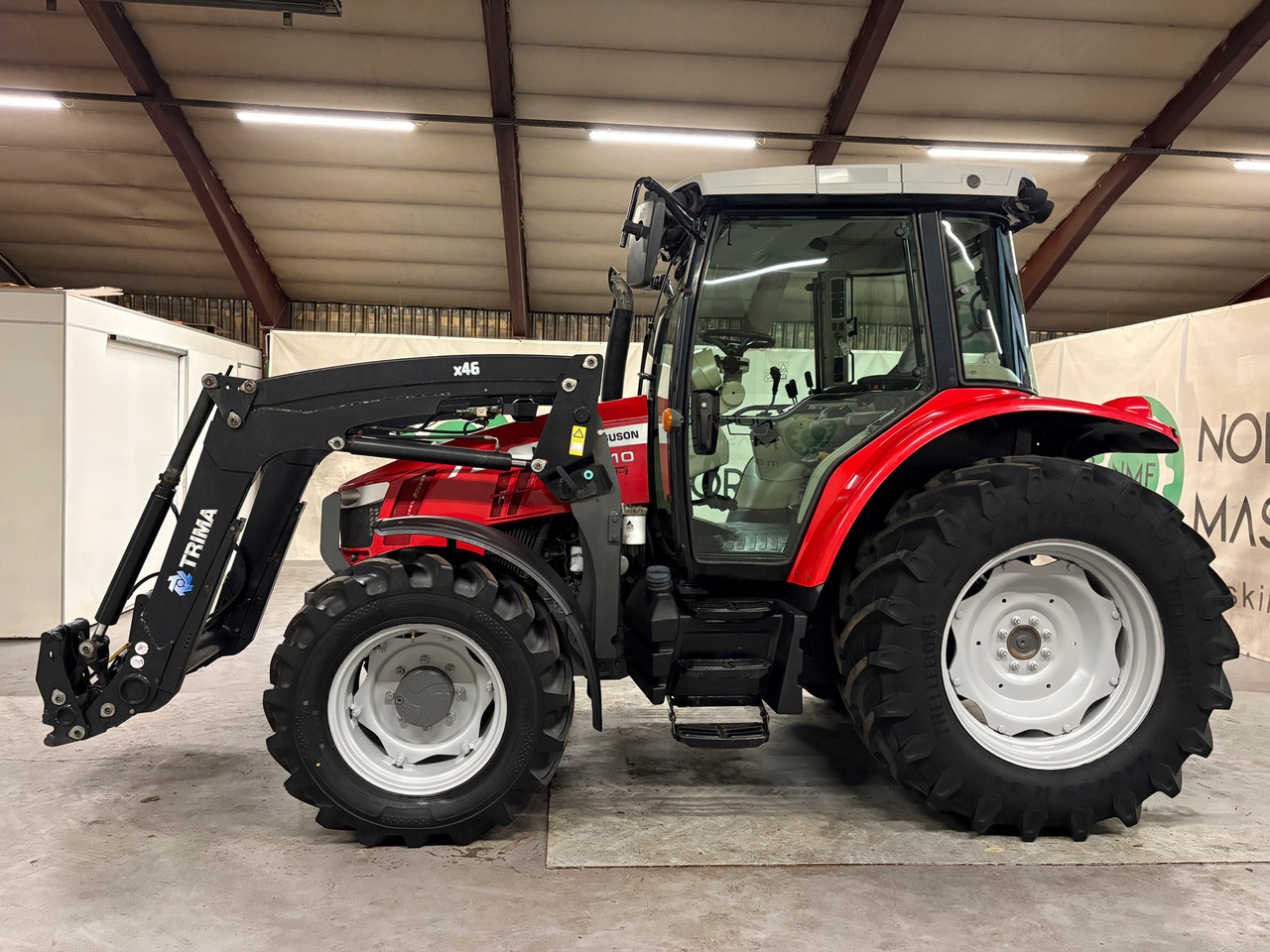 Massey Ferguson Massey Ferguson 5610 #Innbytte - Traktor: slika Massey Ferguson Massey Ferguson 5610 #Innbytte - Traktor Massey Ferguson Massey Ferguson 5610 #Innbytte - Traktor: slika Massey Ferguson Massey Ferguson 5610 #Innbytte - Traktor