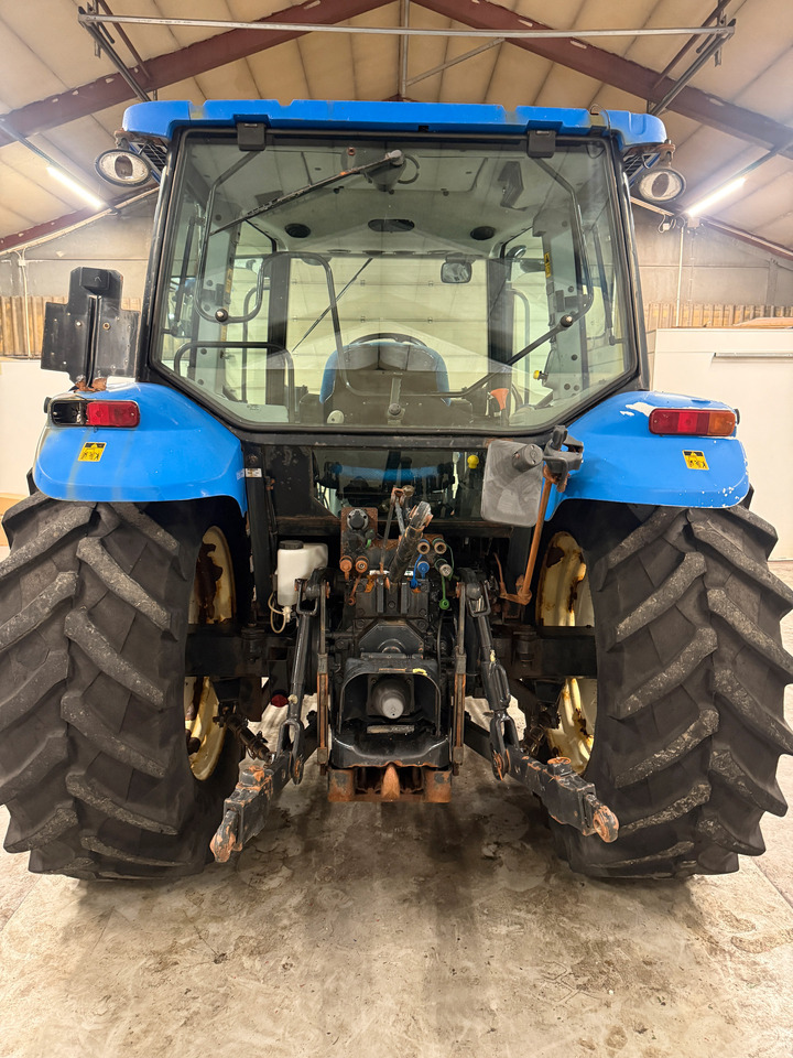 New Holland T5060 - Traktor: slika New Holland T5060 - Traktor New Holland T5060 - Traktor: slika New Holland T5060 - Traktor