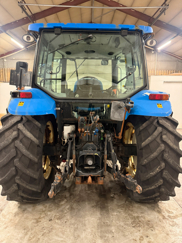 New Holland T5060 - Traktor: slika New Holland T5060 - Traktor New Holland T5060 - Traktor: slika New Holland T5060 - Traktor