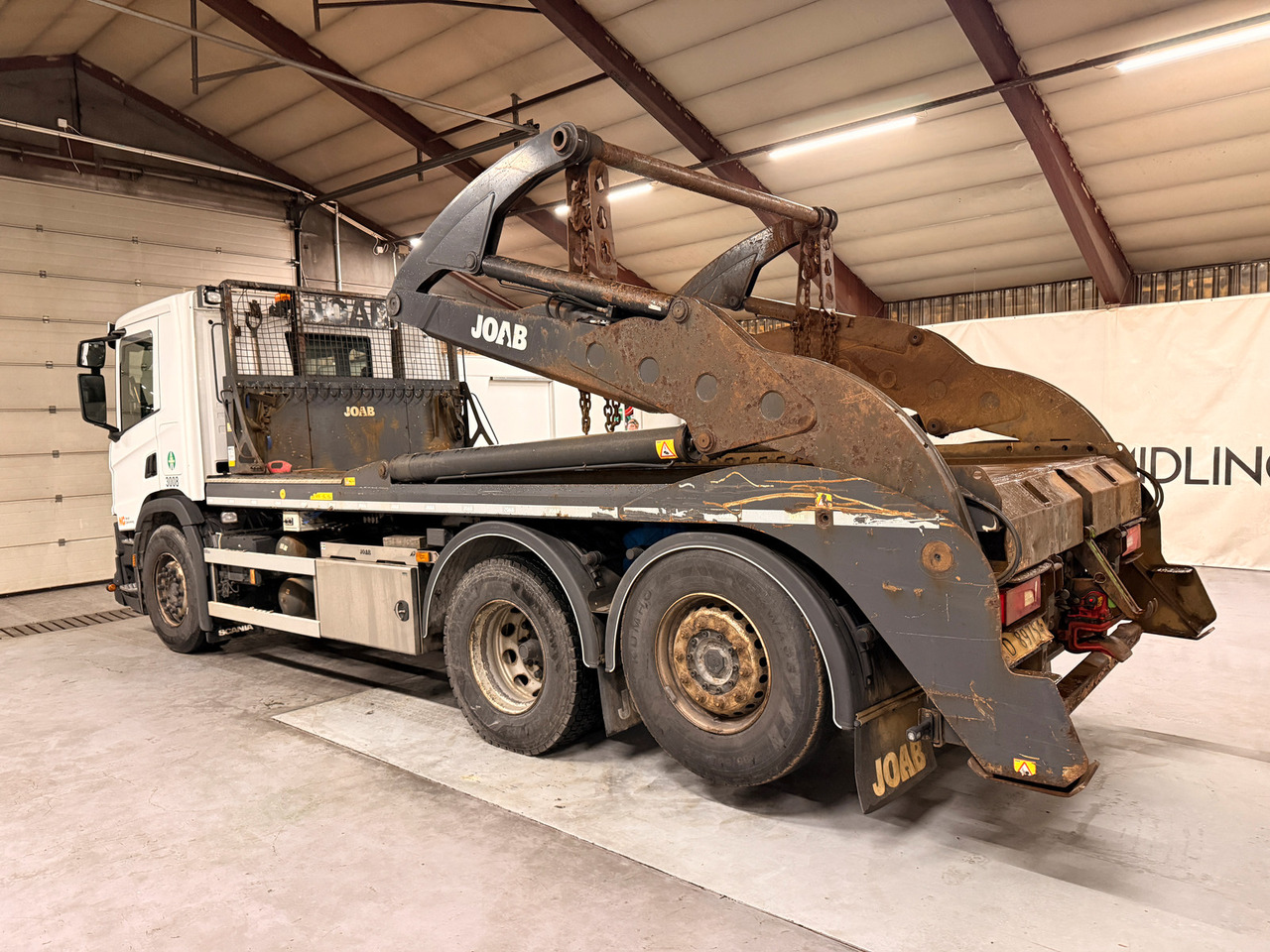 Scania P410 - Utovarivač s proklizavajućim upravljanjem: slika  Scania P410 - Utovarivač s proklizavajućim upravljanjem Scania P410 - Utovarivač s proklizavajućim upravljanjem: slika  Scania P410 - Utovarivač s proklizavajućim upravljanjem