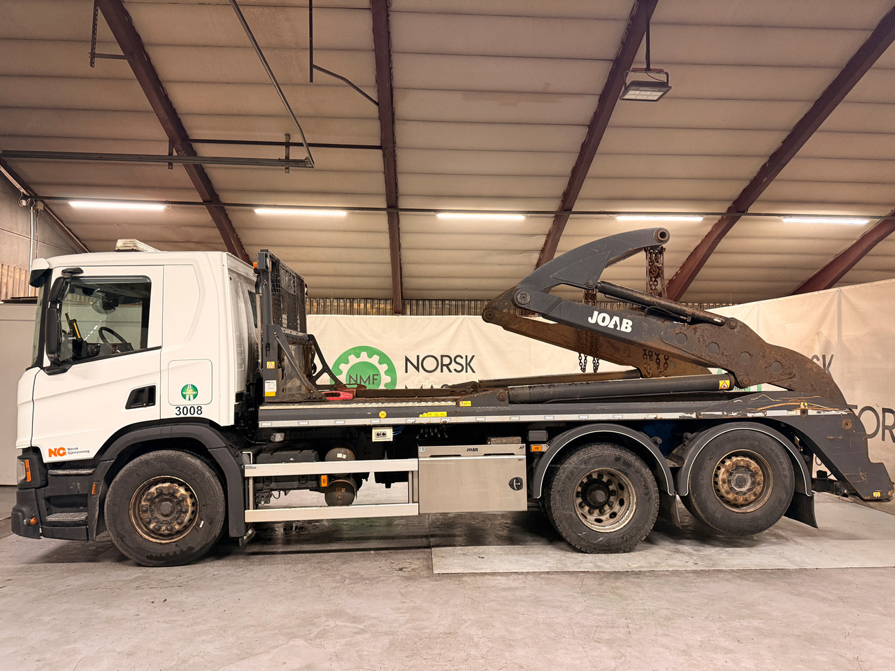 Scania P410 - Utovarivač s proklizavajućim upravljanjem: slika  Scania P410 - Utovarivač s proklizavajućim upravljanjem Scania P410 - Utovarivač s proklizavajućim upravljanjem: slika  Scania P410 - Utovarivač s proklizavajućim upravljanjem