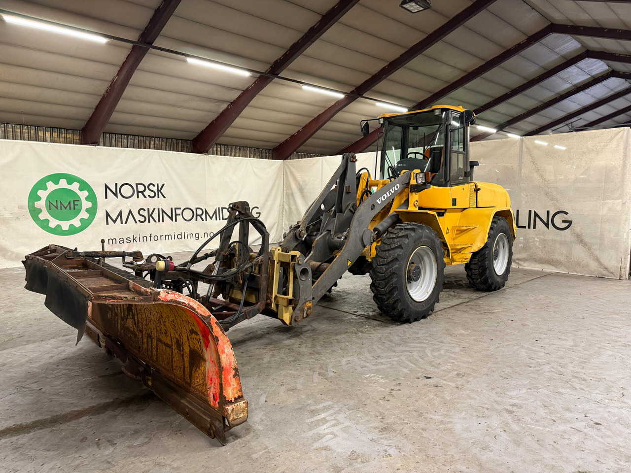 Volvo L40B-TP #Skuffe og Skjær #Kun 3458 timer - Utovarivač na kotačima: slika Volvo L40B-TP #Skuffe og Skjær #Kun 3458 timer - Utovarivač na kotačima Volvo L40B-TP #Skuffe og Skjær #Kun 3458 timer - Utovarivač na kotačima: slika Volvo L40B-TP #Skuffe og Skjær #Kun 3458 timer - Utovarivač na kotačima