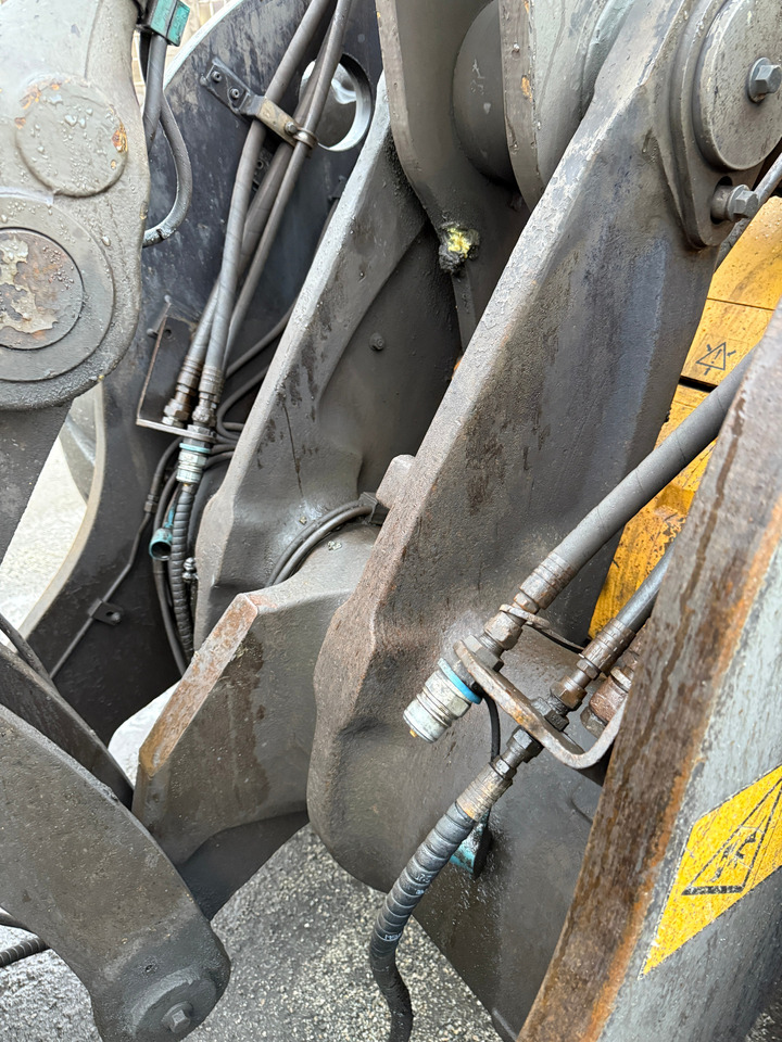 Zakup  Volvo L70G Volvo L70G: slika Zakup  Volvo L70G Volvo L70G