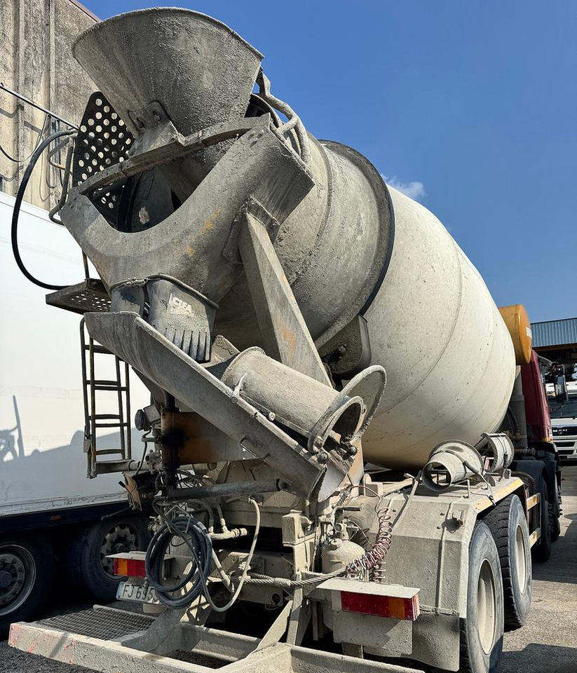 BETONIERA IVECO 410E42 8X4 - Automješalica: slika BETONIERA IVECO 410E42 8X4 - Automješalica BETONIERA IVECO 410E42 8X4 - Automješalica: slika BETONIERA IVECO 410E42 8X4 - Automješalica