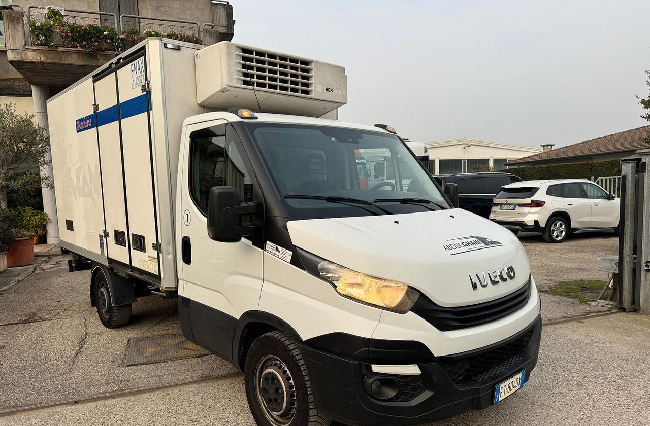 IVECO DAILY 35S16 - FRIGO - 2019 - Dostavno vozilo hladnjača: slika IVECO DAILY 35S16 - FRIGO - 2019 - Dostavno vozilo hladnjača IVECO DAILY 35S16 - FRIGO - 2019 - Dostavno vozilo hladnjača: slika IVECO DAILY 35S16 - FRIGO - 2019 - Dostavno vozilo hladnjača