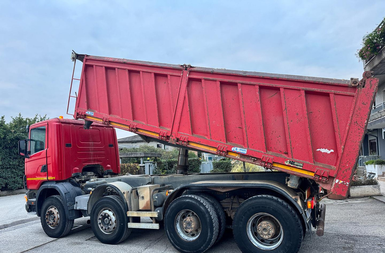 Scania R124/470 Ribaltabile 8X4 - Kiper: slika Scania R124/470 Ribaltabile 8X4 - Kiper Scania R124/470 Ribaltabile 8X4 - Kiper: slika Scania R124/470 Ribaltabile 8X4 - Kiper