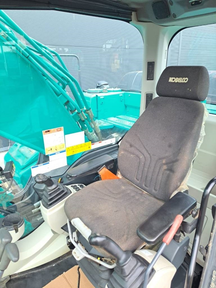 Bager gusjeničar Kobelco SK 210-10: slika Bager gusjeničar Kobelco SK 210-10