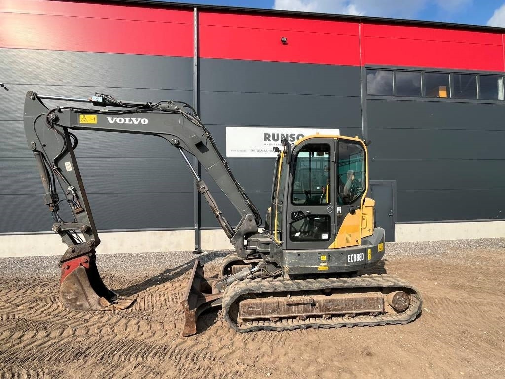 Volvo ECR 88 D - Mini bager: slika Volvo ECR 88 D - Mini bager Volvo ECR 88 D - Mini bager: slika Volvo ECR 88 D - Mini bager