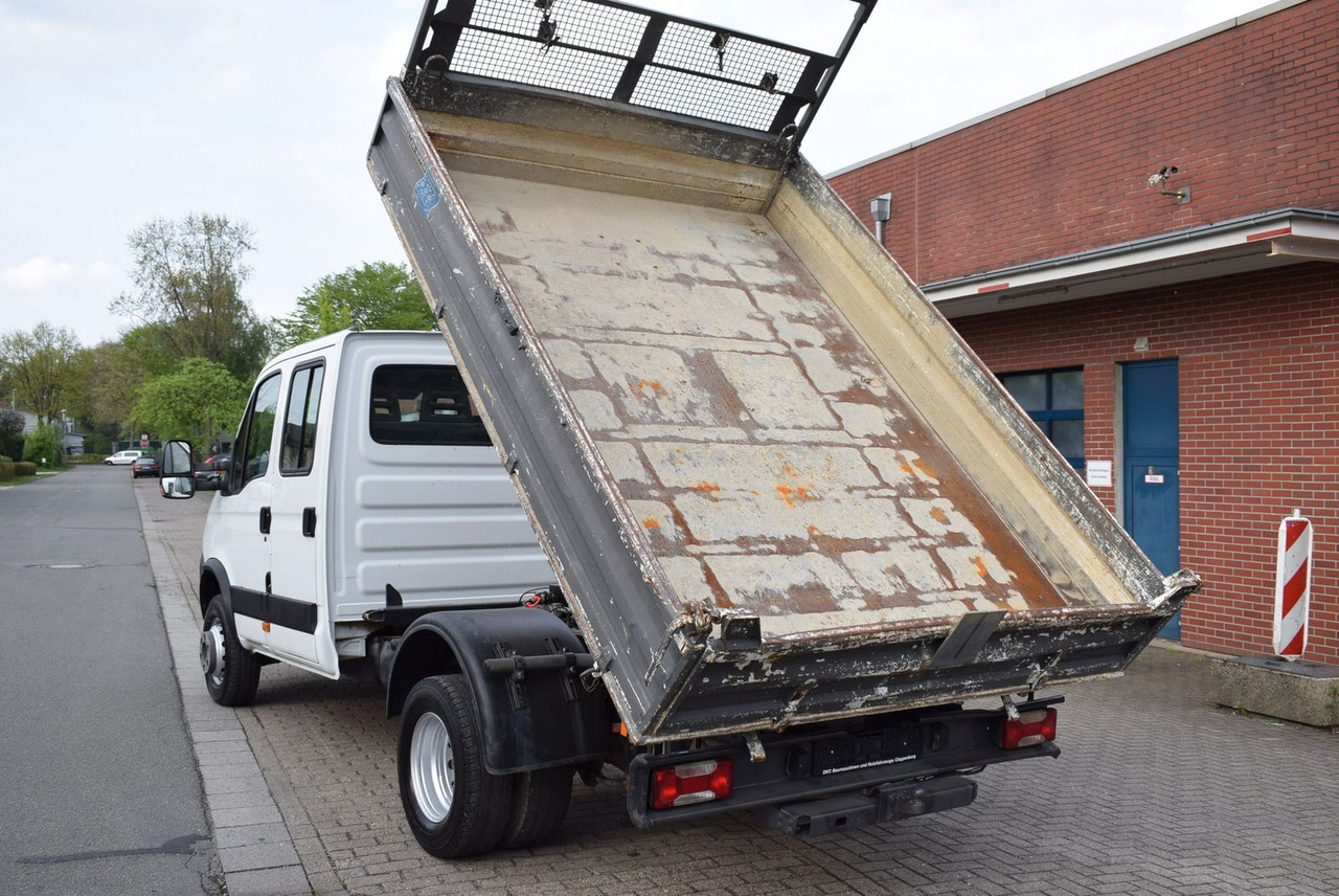 Iveco Daily 70 C17 Meiller Kipper Nutzlast 3100KG - Mali kamion kiper, Dostavno vozilo s dvostrukom kabinom: slika Iveco Daily 70 C17 Meiller Kipper Nutzlast 3100KG - Mali kamion kiper, Dostavno vozilo s dvostrukom kabinom Iveco Daily 70 C17 Meiller Kipper Nutzlast 3100KG - Mali kamion kiper, Dostavno vozilo s dvostrukom kabinom: slika Iveco Daily 70 C17 Meiller Kipper Nutzlast 3100KG - Mali kamion kiper, Dostavno vozilo s dvostrukom kabinom