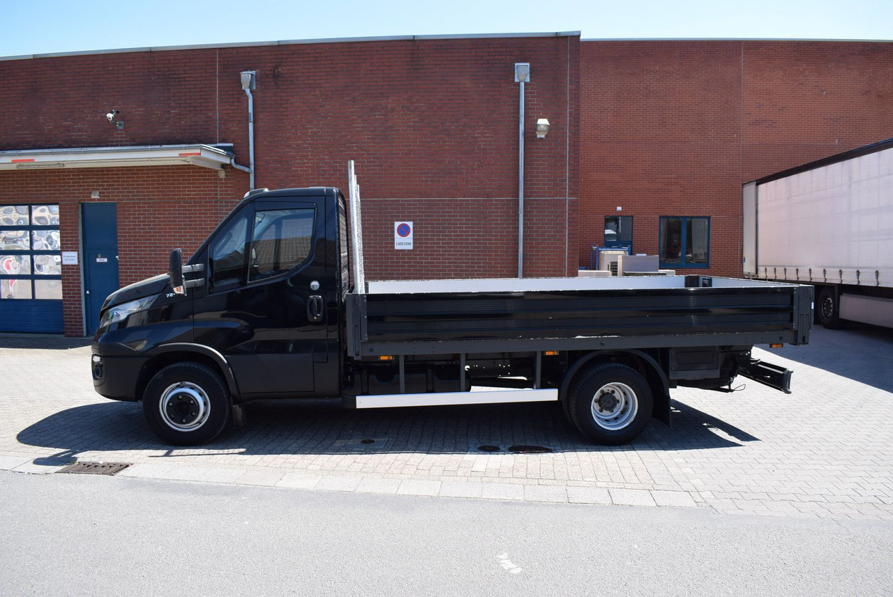 Iveco Daily 72 C 18 Pritsche Automatik Standheizung - Dostavno vozilo s ravnom platformom: slika Iveco Daily 72 C 18 Pritsche Automatik Standheizung - Dostavno vozilo s ravnom platformom Iveco Daily 72 C 18 Pritsche Automatik Standheizung - Dostavno vozilo s ravnom platformom: slika Iveco Daily 72 C 18 Pritsche Automatik Standheizung - Dostavno vozilo s ravnom platformom