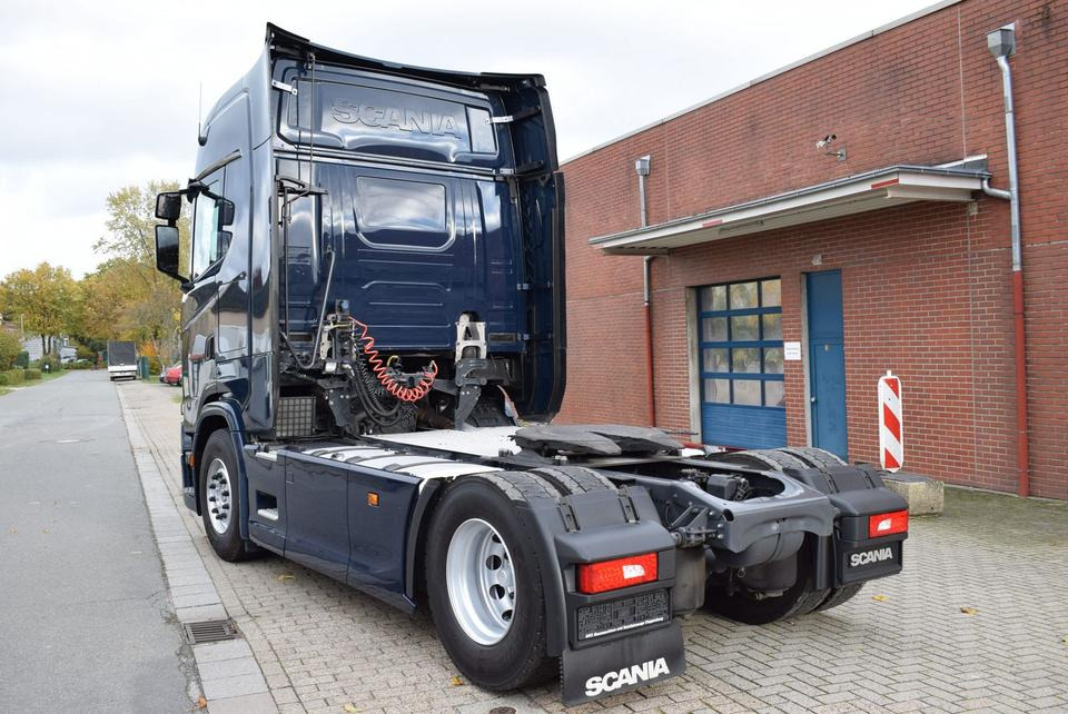 Scania  S 450 Highline 2xTank LED Vollluft Retarder - Tegljač: slika  Scania  S 450 Highline 2xTank LED Vollluft Retarder - Tegljač Scania  S 450 Highline 2xTank LED Vollluft Retarder - Tegljač: slika  Scania  S 450 Highline 2xTank LED Vollluft Retarder - Tegljač