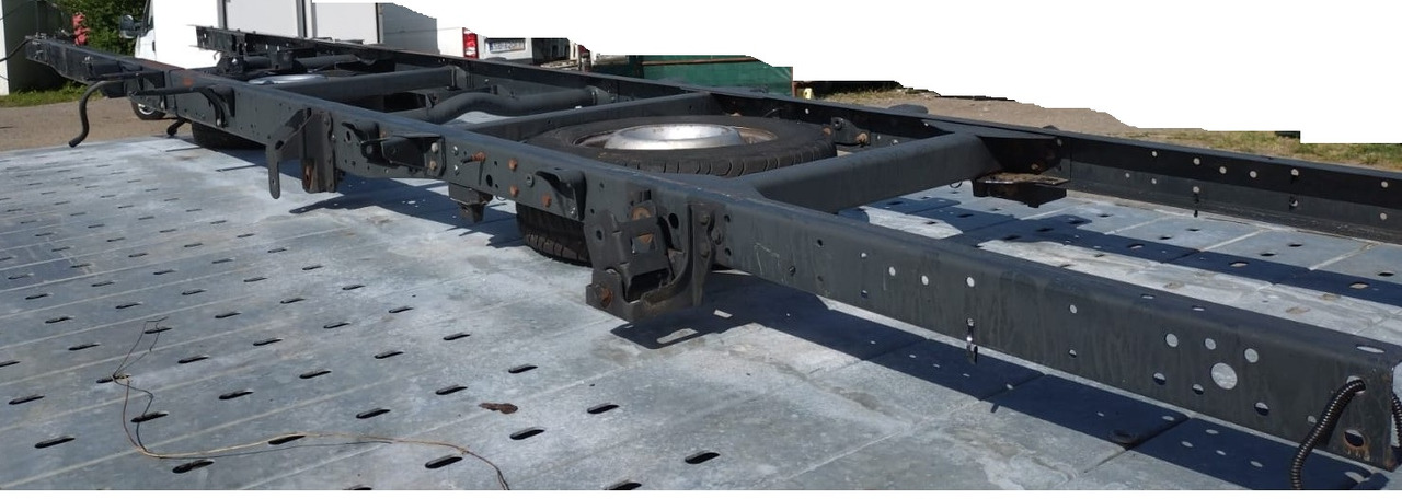 GOŁA RAMA IVECO DAILY 35S11 NR 725/095 - Okvir/ Šasija za Dostavno vozilo: slika GOŁA RAMA IVECO DAILY 35S11 NR 725/095 - Okvir/ Šasija za Dostavno vozilo GOŁA RAMA IVECO DAILY 35S11 NR 725/095 - Okvir/ Šasija za Dostavno vozilo: slika GOŁA RAMA IVECO DAILY 35S11 NR 725/095 - Okvir/ Šasija za Dostavno vozilo