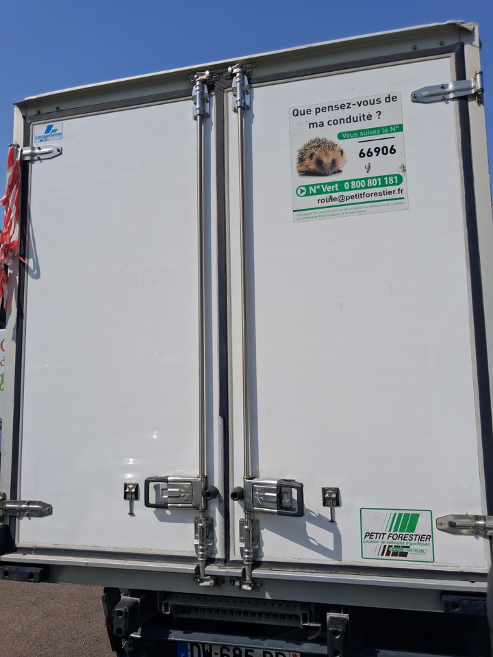 IVECO DAILY 35C13 KONTENER CHŁODNIA NR 883 - Dostavno vozilo hladnjača: slika IVECO DAILY 35C13 KONTENER CHŁODNIA NR 883 - Dostavno vozilo hladnjača IVECO DAILY 35C13 KONTENER CHŁODNIA NR 883 - Dostavno vozilo hladnjača: slika IVECO DAILY 35C13 KONTENER CHŁODNIA NR 883 - Dostavno vozilo hladnjača