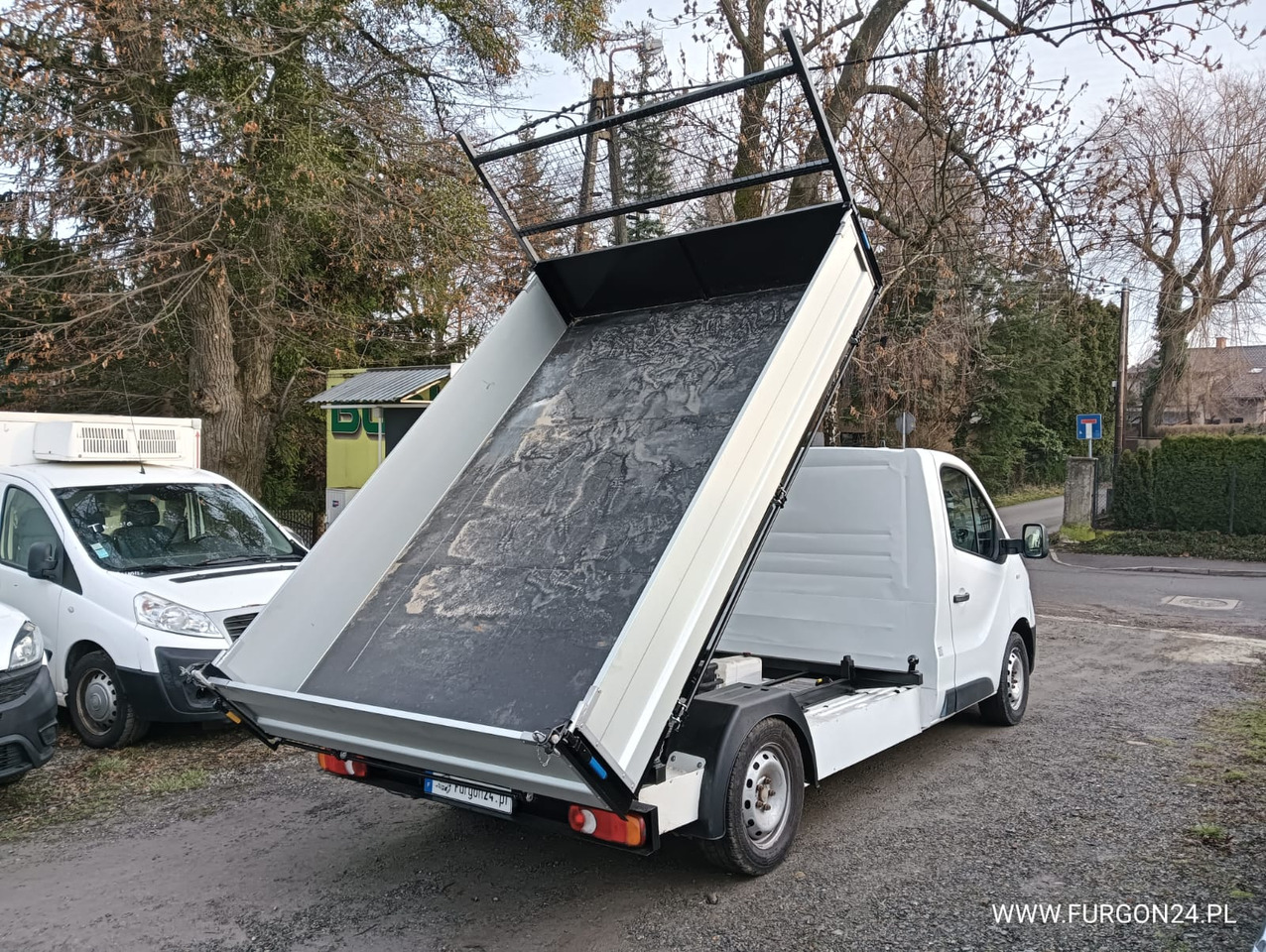 RENAULT TRAFIC WYWROTKA KIPER Z NAJAZDAMI NR 857 - Mali kamion kiper: slika RENAULT TRAFIC WYWROTKA KIPER Z NAJAZDAMI NR 857 - Mali kamion kiper RENAULT TRAFIC WYWROTKA KIPER Z NAJAZDAMI NR 857 - Mali kamion kiper: slika RENAULT TRAFIC WYWROTKA KIPER Z NAJAZDAMI NR 857 - Mali kamion kiper