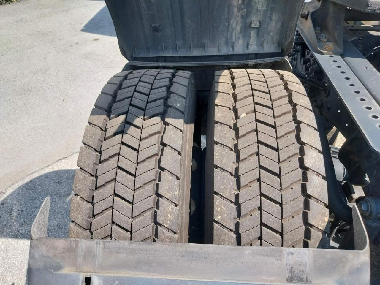 IVECO Stralis AS440S40TP - Tegljač: slika IVECO Stralis AS440S40TP - Tegljač IVECO Stralis AS440S40TP - Tegljač: slika IVECO Stralis AS440S40TP - Tegljač