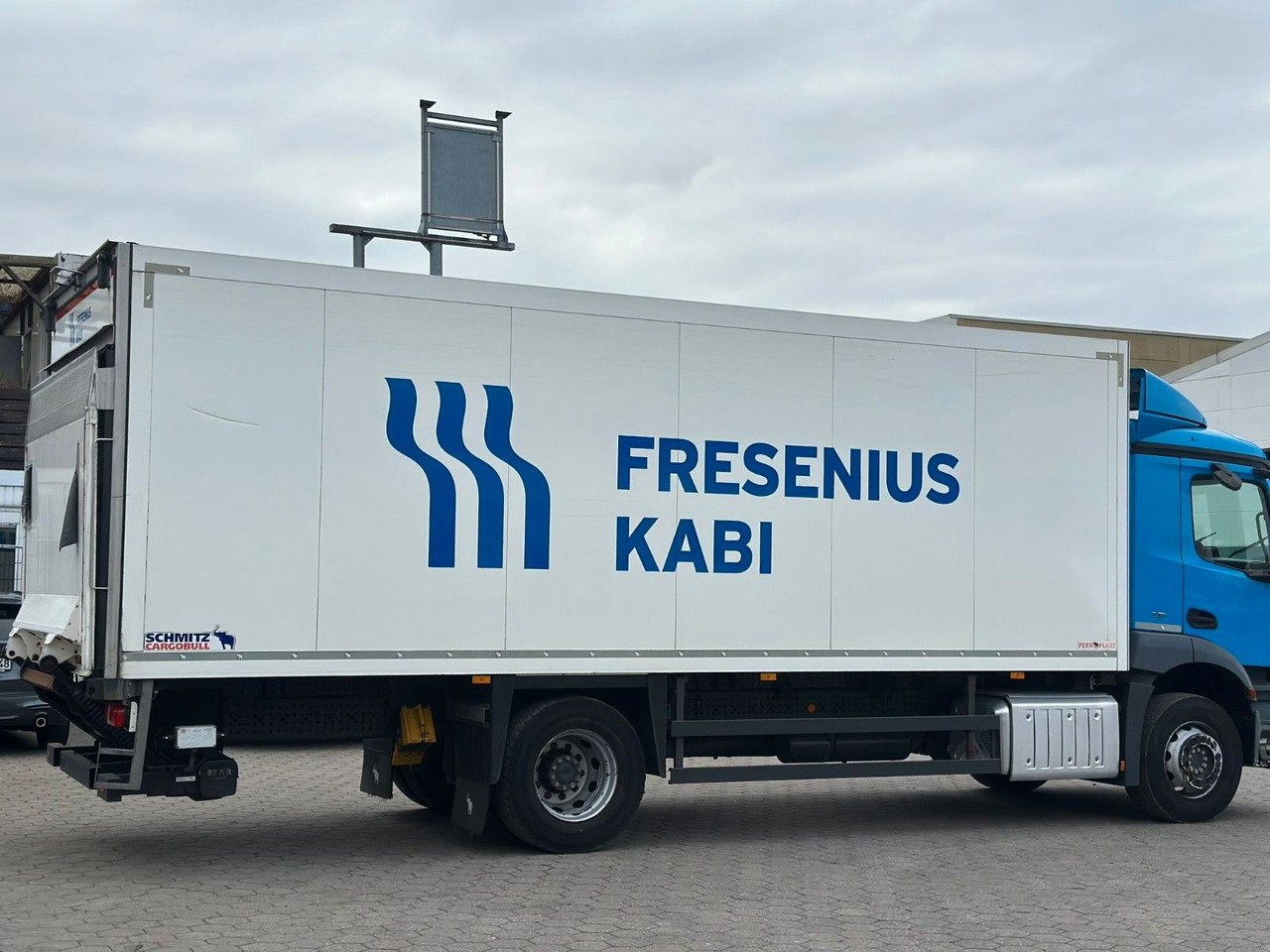 Mercedes-Benz Antos 1830+Isolierkoffer - Kamion sandučar: slika Mercedes-Benz Antos 1830+Isolierkoffer - Kamion sandučar Mercedes-Benz Antos 1830+Isolierkoffer - Kamion sandučar: slika Mercedes-Benz Antos 1830+Isolierkoffer - Kamion sandučar