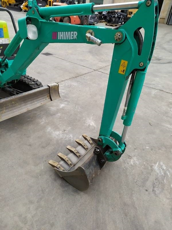 IHI 12 VX E  - Mini bager: slika IHI 12 VX E  - Mini bager IHI 12 VX E  - Mini bager: slika IHI 12 VX E  - Mini bager