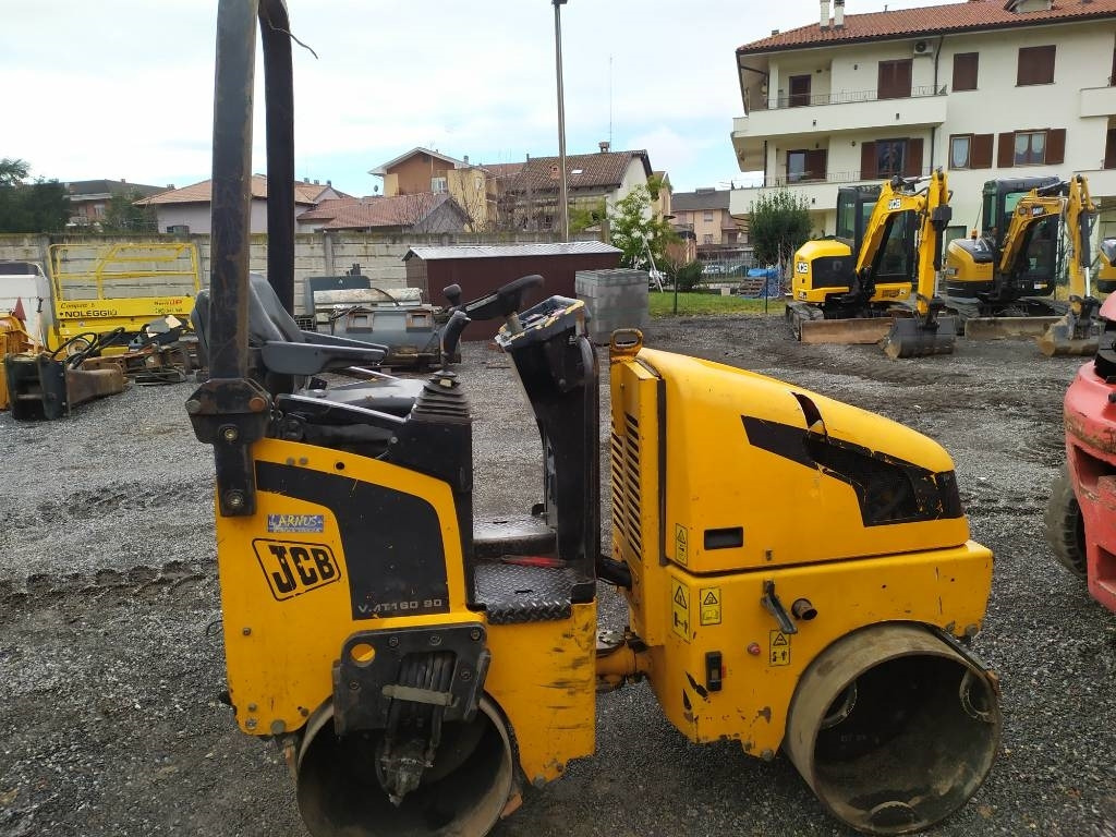 JCB Vibromax VMT 160 - Cestovni valjak: slika JCB Vibromax VMT 160 - Cestovni valjak JCB Vibromax VMT 160 - Cestovni valjak: slika JCB Vibromax VMT 160 - Cestovni valjak