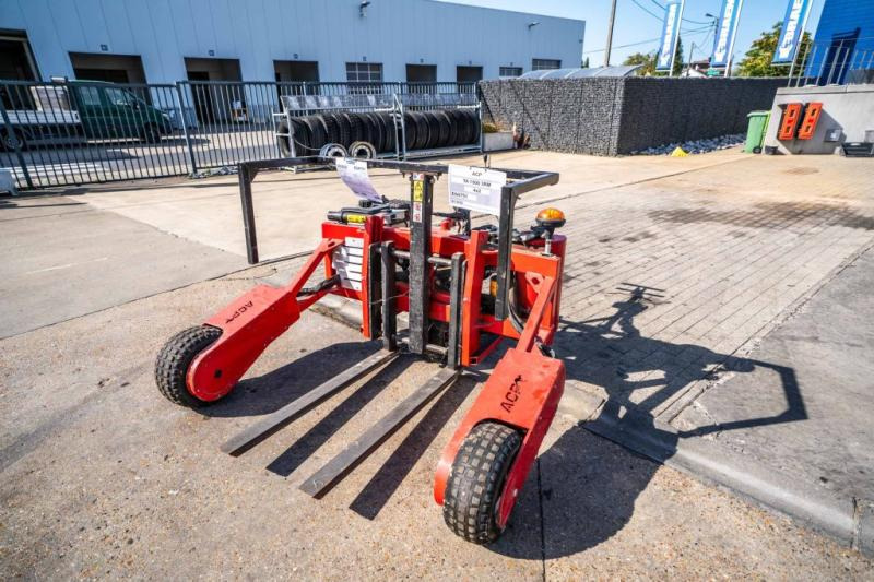 ACP Transpalette tout terrain-TA 1500 3RM - Skladišna oprema: slika ACP Transpalette tout terrain-TA 1500 3RM - Skladišna oprema ACP Transpalette tout terrain-TA 1500 3RM - Skladišna oprema: slika ACP Transpalette tout terrain-TA 1500 3RM - Skladišna oprema