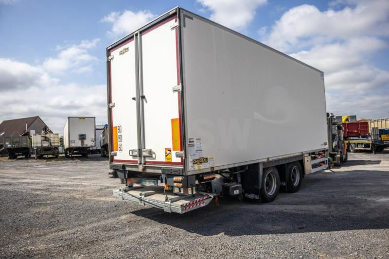 Chereau CHEREAU+CARRIER+DHOLLANDIA 2.5 T. - Prikolica sa zatvorenim sandukom: slika Chereau CHEREAU+CARRIER+DHOLLANDIA 2.5 T. - Prikolica sa zatvorenim sandukom Chereau CHEREAU+CARRIER+DHOLLANDIA 2.5 T. - Prikolica sa zatvorenim sandukom: slika Chereau CHEREAU+CARRIER+DHOLLANDIA 2.5 T. - Prikolica sa zatvorenim sandukom