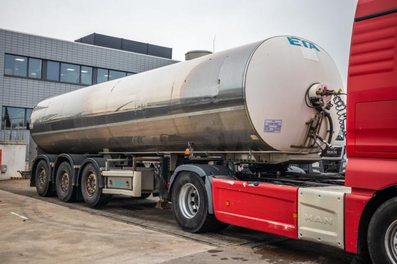 Eta CITERNE LAIT/MILCH/MILK 29000L - Poluprikolica cisterna: slika Eta CITERNE LAIT/MILCH/MILK 29000L - Poluprikolica cisterna Eta CITERNE LAIT/MILCH/MILK 29000L - Poluprikolica cisterna: slika Eta CITERNE LAIT/MILCH/MILK 29000L - Poluprikolica cisterna