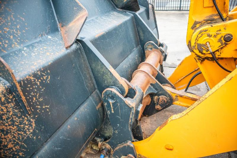 Hyundai HL955XT - Utovarivač na kotačima: slika Hyundai HL955XT - Utovarivač na kotačima Hyundai HL955XT - Utovarivač na kotačima: slika Hyundai HL955XT - Utovarivač na kotačima