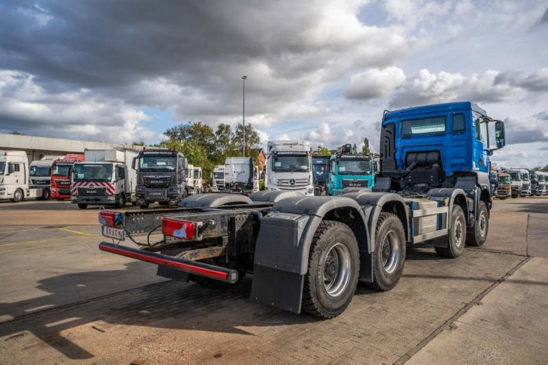 MAN TGS 35.440 BB -8X6 - Kamion-šasija: slika MAN TGS 35.440 BB -8X6 - Kamion-šasija MAN TGS 35.440 BB -8X6 - Kamion-šasija: slika MAN TGS 35.440 BB -8X6 - Kamion-šasija