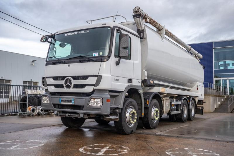 Mercedes ACTROS 3241+MP3+ECOVRAC 6COMP - Kamion cisterna: slika Mercedes ACTROS 3241+MP3+ECOVRAC 6COMP - Kamion cisterna Mercedes ACTROS 3241+MP3+ECOVRAC 6COMP - Kamion cisterna: slika Mercedes ACTROS 3241+MP3+ECOVRAC 6COMP - Kamion cisterna
