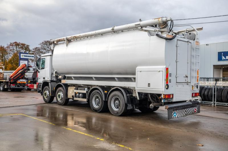 Mercedes ACTROS 3241+MP3+ECOVRAC 6COMP - Kamion cisterna: slika Mercedes ACTROS 3241+MP3+ECOVRAC 6COMP - Kamion cisterna Mercedes ACTROS 3241+MP3+ECOVRAC 6COMP - Kamion cisterna: slika Mercedes ACTROS 3241+MP3+ECOVRAC 6COMP - Kamion cisterna