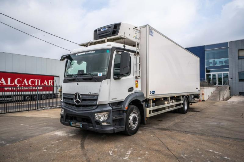 Mercedes ANTOS 1833 +CARRIER SUPRA MULTI 1250Mt+DHOLLANDIA 2.5T - Kamion hladnjača: slika Mercedes ANTOS 1833 +CARRIER SUPRA MULTI 1250Mt+DHOLLANDIA 2.5T - Kamion hladnjača Mercedes ANTOS 1833 +CARRIER SUPRA MULTI 1250Mt+DHOLLANDIA 2.5T - Kamion hladnjača: slika Mercedes ANTOS 1833 +CARRIER SUPRA MULTI 1250Mt+DHOLLANDIA 2.5T - Kamion hladnjača