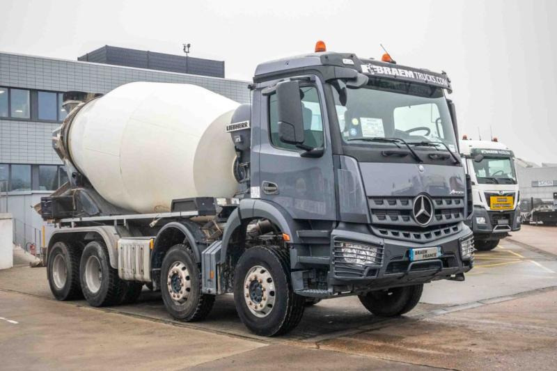 Mercedes AROCS 3236 BB+LIEBHERR 9M3 - Automješalica: slika Mercedes AROCS 3236 BB+LIEBHERR 9M3 - Automješalica Mercedes AROCS 3236 BB+LIEBHERR 9M3 - Automješalica: slika Mercedes AROCS 3236 BB+LIEBHERR 9M3 - Automješalica