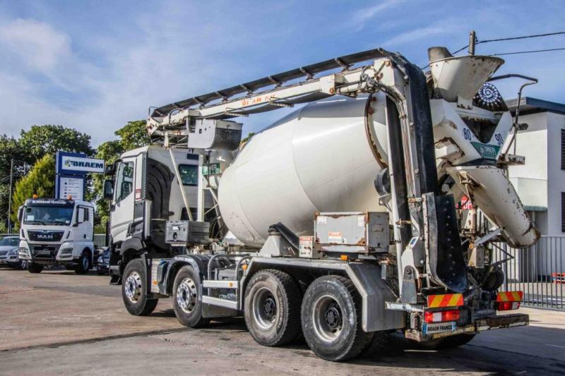 Automješalica Renault C430+THEAM 12M (belt/band/tapis): slika Automješalica Renault C430+THEAM 12M (belt/band/tapis)