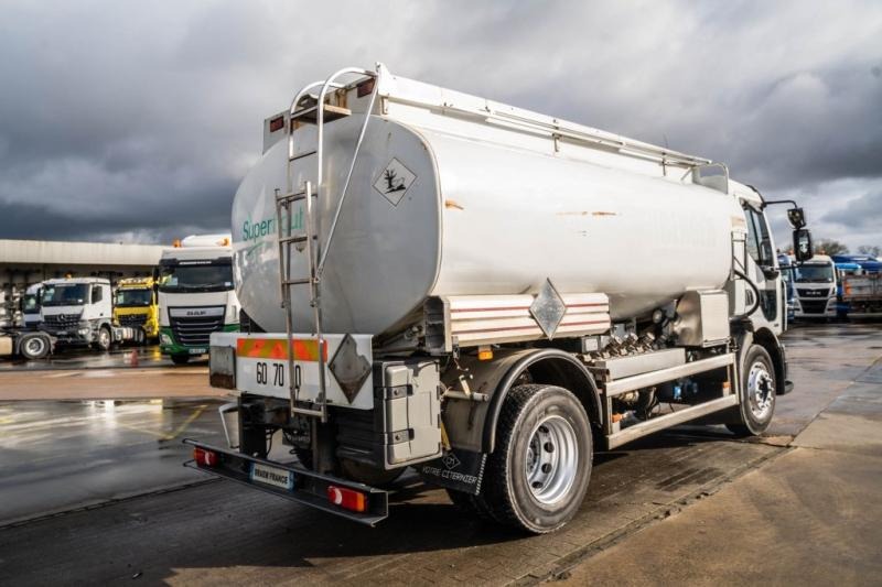 Renault MIDLUM 280+TANK 12.500L/5 Comp. - Kamion cisterna: slika Renault MIDLUM 280+TANK 12.500L/5 Comp. - Kamion cisterna Renault MIDLUM 280+TANK 12.500L/5 Comp. - Kamion cisterna: slika Renault MIDLUM 280+TANK 12.500L/5 Comp. - Kamion cisterna