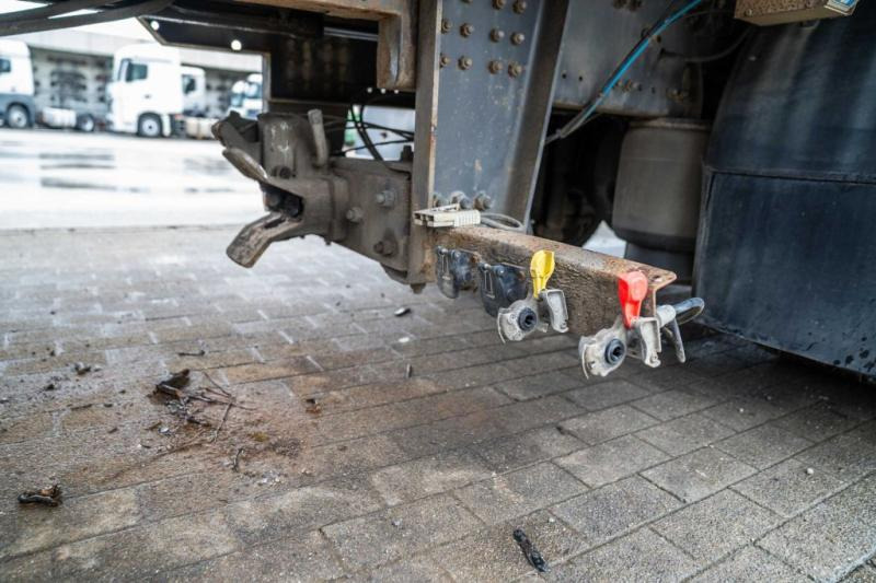 Kamion sandučar Renault PREMIUM 340 DXI: slika Kamion sandučar Renault PREMIUM 340 DXI Kamion sandučar Renault PREMIUM 340 DXI: slika Kamion sandučar Renault PREMIUM 340 DXI