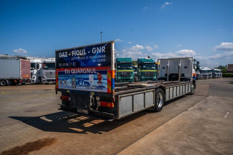 Scania P 270 (19T)- PORTE GAZ /10 PALETTES - Kamion s otvorenim sandukom: slika Scania P 270 (19T)- PORTE GAZ /10 PALETTES - Kamion s otvorenim sandukom Scania P 270 (19T)- PORTE GAZ /10 PALETTES - Kamion s otvorenim sandukom: slika Scania P 270 (19T)- PORTE GAZ /10 PALETTES - Kamion s otvorenim sandukom