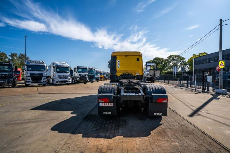 Iveco 570 W-WAY + INTARDER+HYDR. - Tegljač: slika Iveco 570 W-WAY + INTARDER+HYDR. - Tegljač Iveco 570 W-WAY + INTARDER+HYDR. - Tegljač: slika Iveco 570 W-WAY + INTARDER+HYDR. - Tegljač